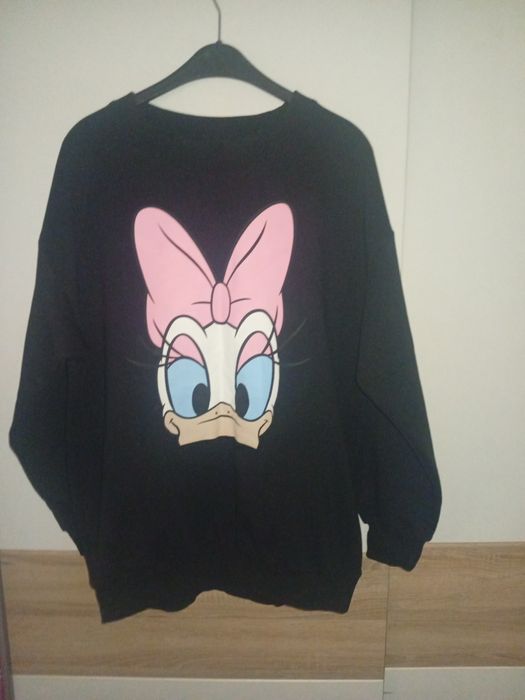 Bluza czarna z aplikacją