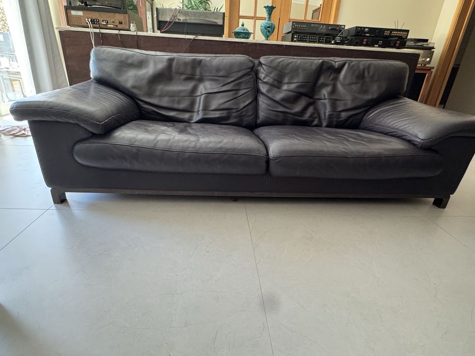 Sofá Roche Bobois Original em Pele – 3 Lugares – Castanho Chocolate