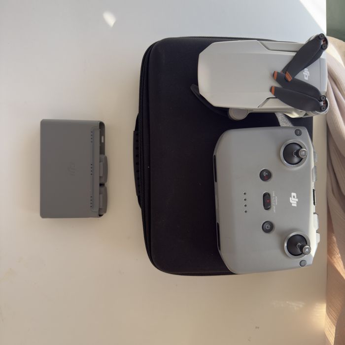 Dji mini 2 4k + 1 drone extra para peças