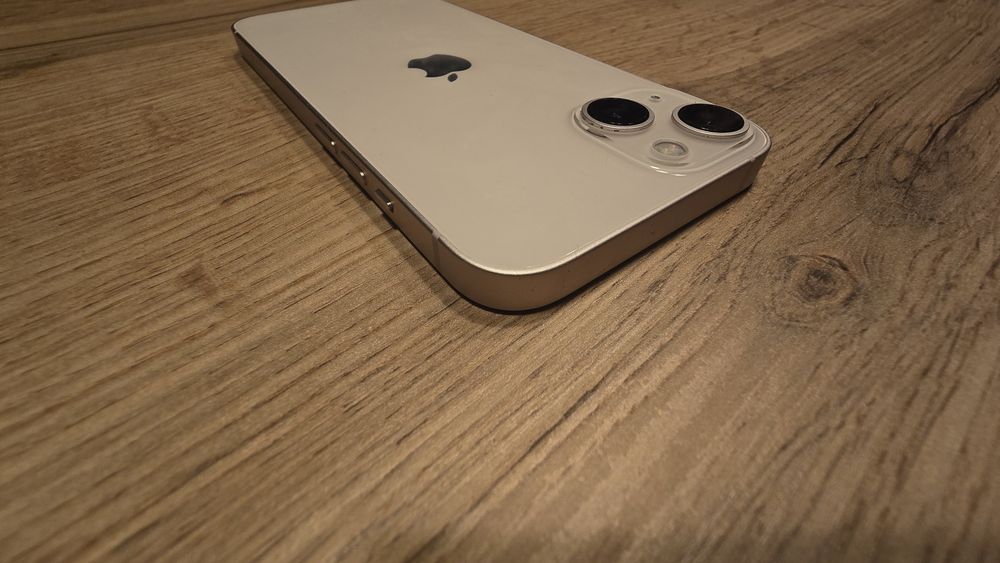 iPhone 13 4/128gb