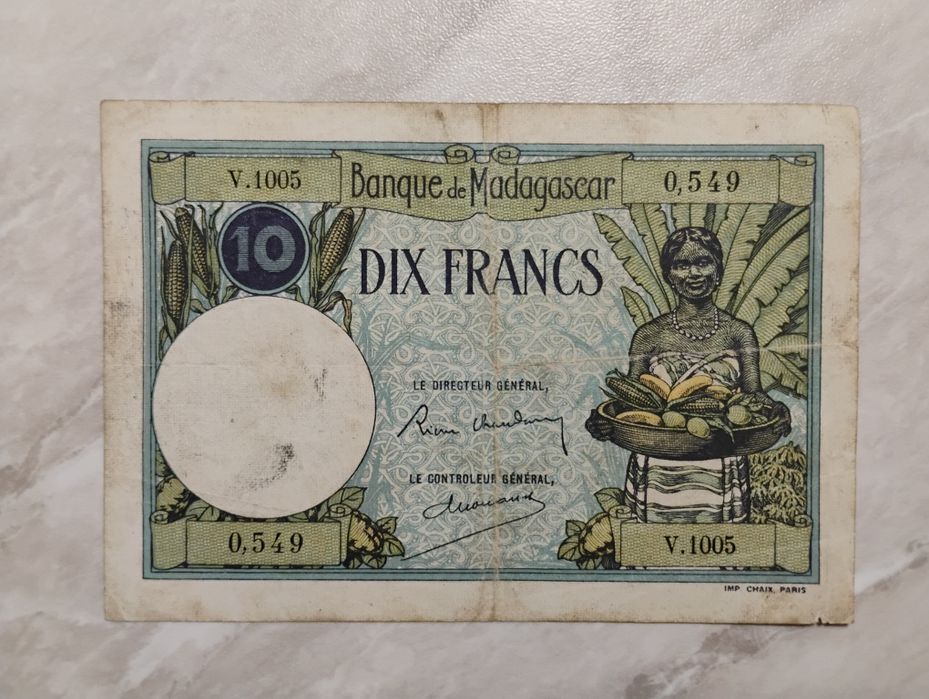 Banknot Madagaskar - 10 franków z 1937/1947 r.