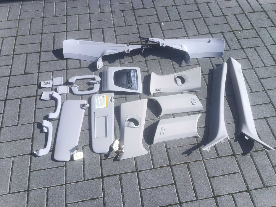 BMW 5 F11 Touring kombi podsufitka szara komplet