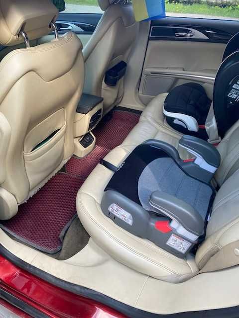 Автомобіль в продаж Гібрид