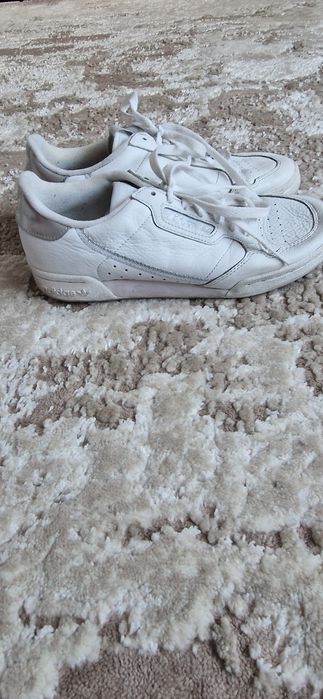 Продам  кросівки Adidas