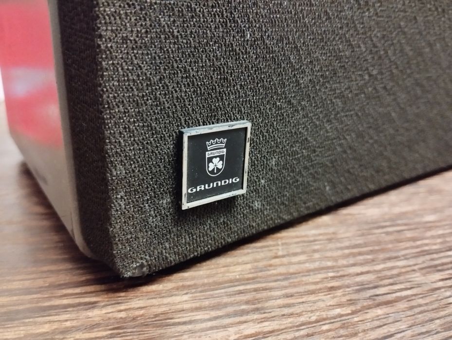 Gira-discos Grundig Studio RPC 50