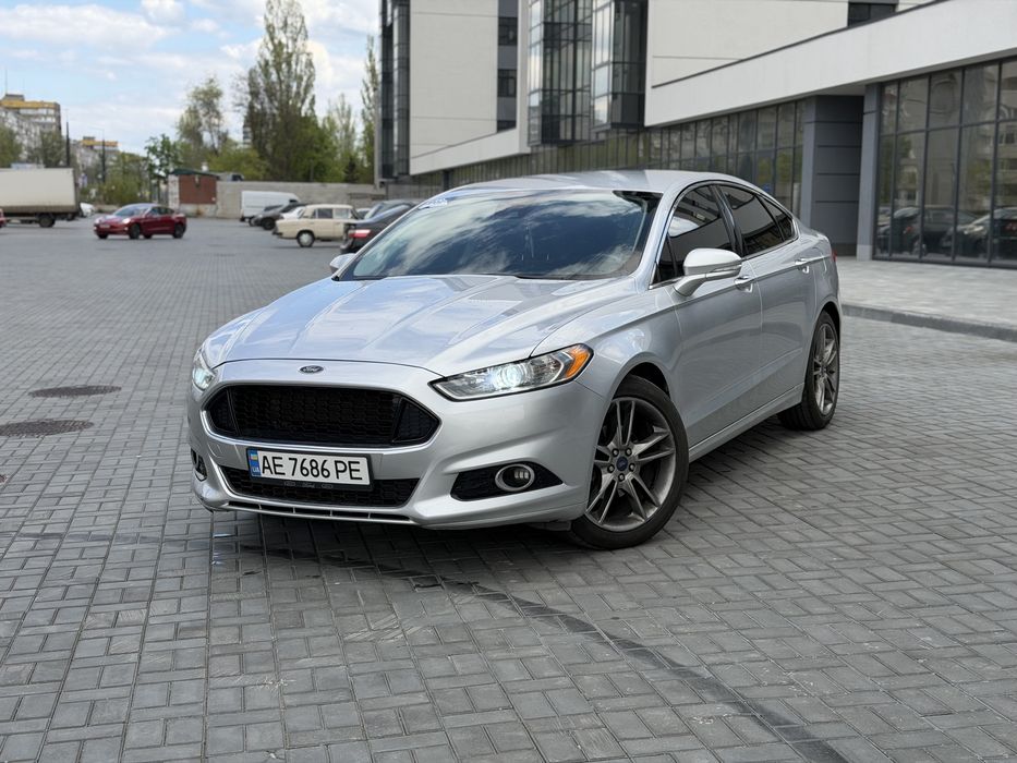 Ford Fusion  Titanium