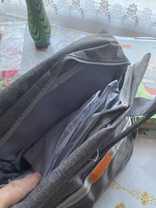 Рюкзак для молодих мам