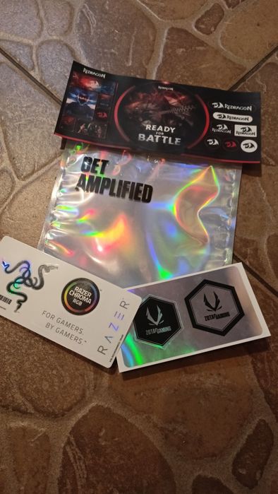 Naklejki gamingowe Razer Redragon ZOTAC Gaming zestaw dla gracza
