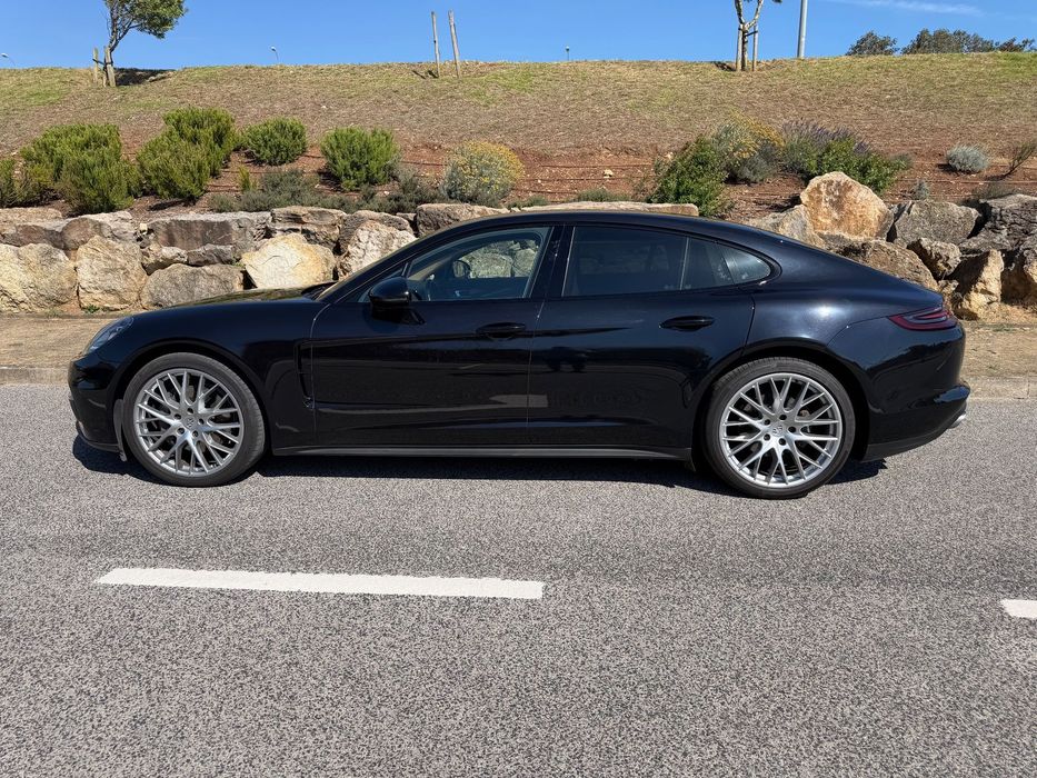Porsche Panamera 4 S