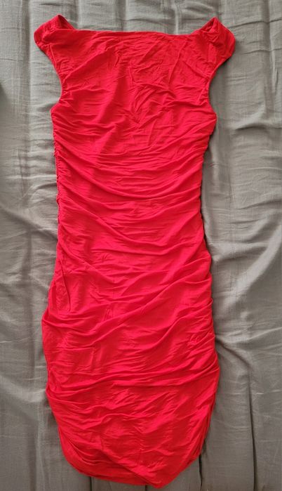 Vestido da H&M vermelho