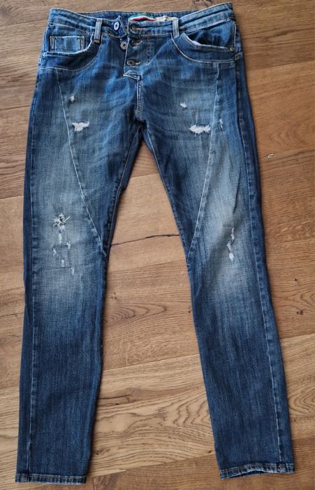 Jeansy rozmiar 28
