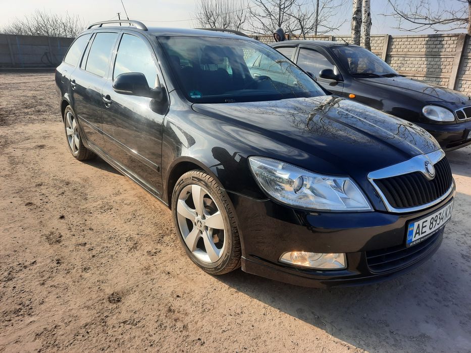 Skoda Octavia 2010 VIN TMBHJ61Z2B2035551 фото оголошення 11 з 15