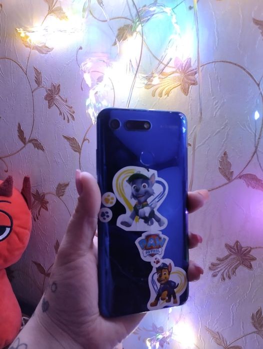 Honor View 20 6/128gb