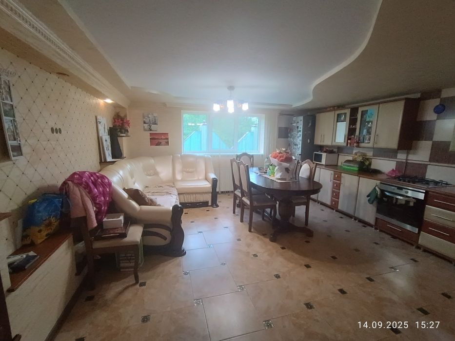 В Продажу ПЕРСПЕКТИВНИЙ будинок