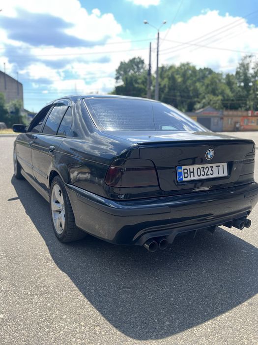 Продам Е39 M52B28TU