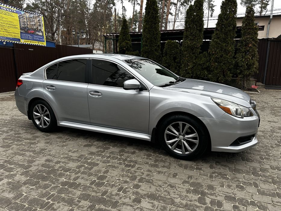 Subaru Legacy 2012