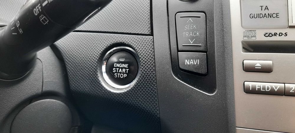 Тойота Ярис 2006г на автомате от первого владельца