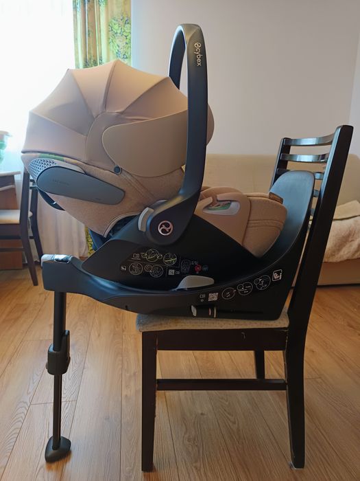 Cybex cloud T i size nosidełko z bazą łupinka