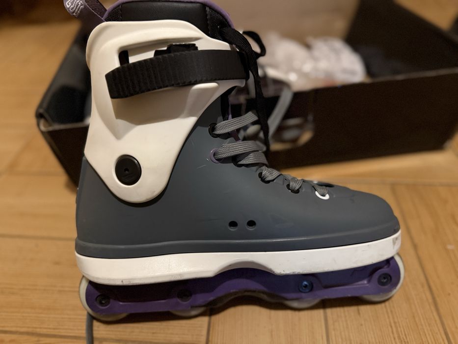 Роликові ковзани Razors Shift Andrew Broom