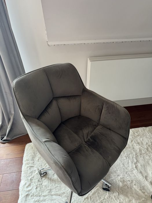 Fotel obrotowy welurowy