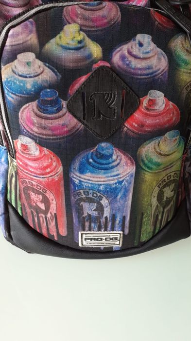 Mochila escolar, marca PRO DG