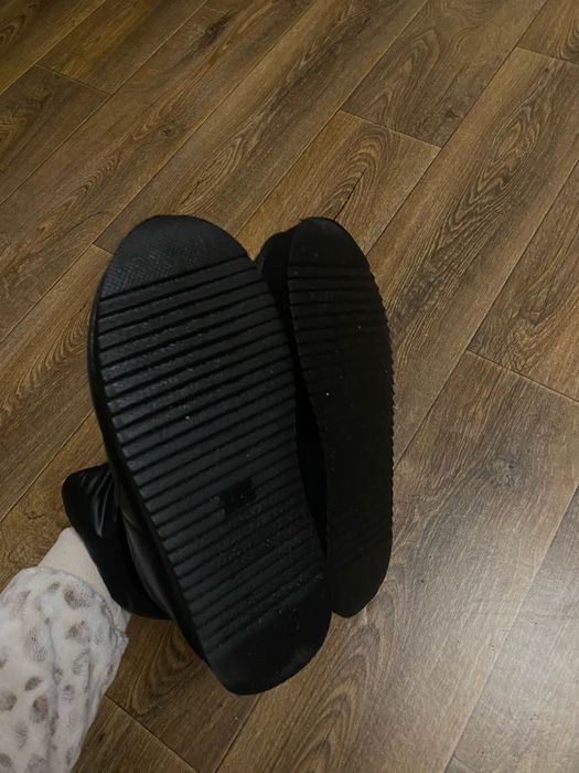 Уги дутики жіночі, р 38