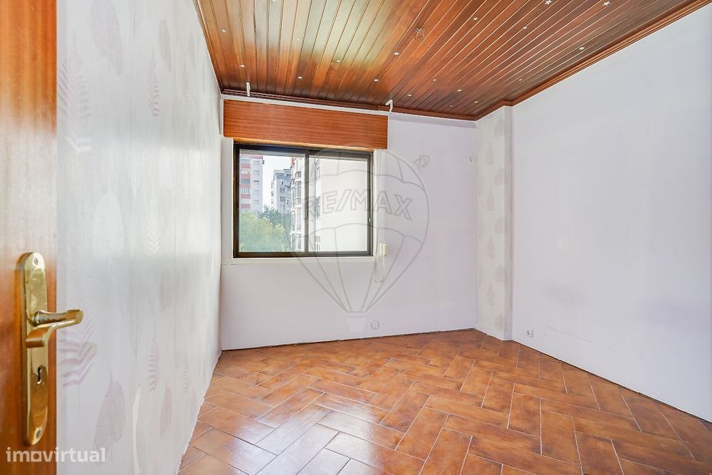 Apartamento T1 para venda