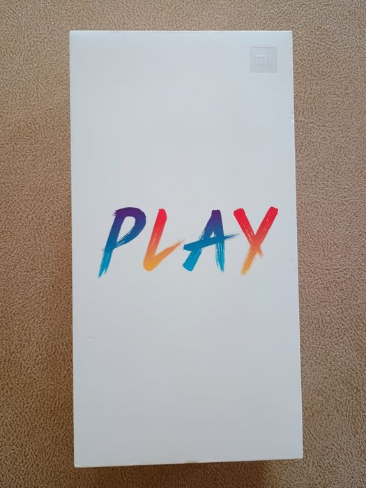 Телефон Xiaomi Mi Play