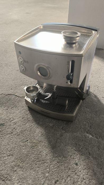 Máquina de café expresso MORPHY RICHARDS