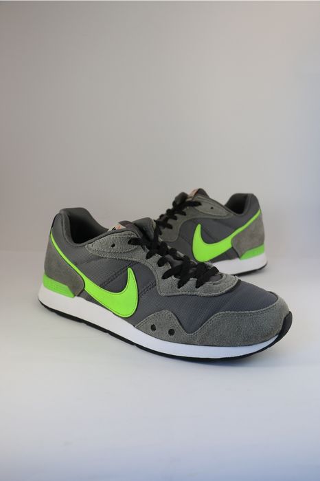 Nike Venture Runner Розмір 44