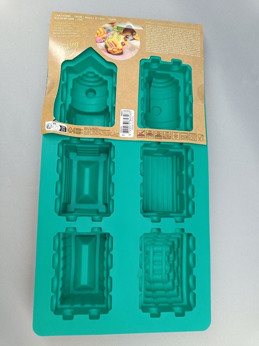 Silikonowa forma do pieczenia ciasta pociag