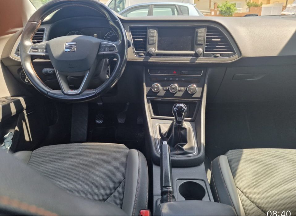 Seat leon xperience 178 150 klm  Ano 2015 mês 11 1600cc Gasóleo