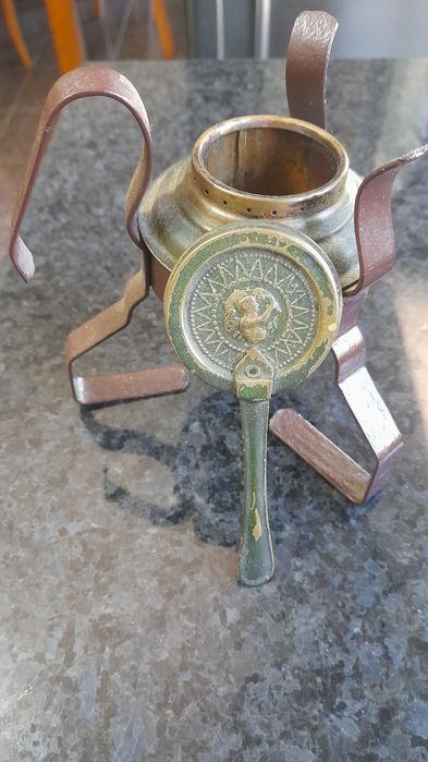 Lamparina muito antiga