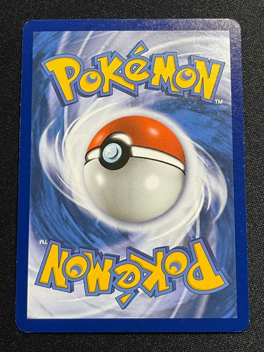 Carta Pokémon Talonflame 140/203 Evolving Skies