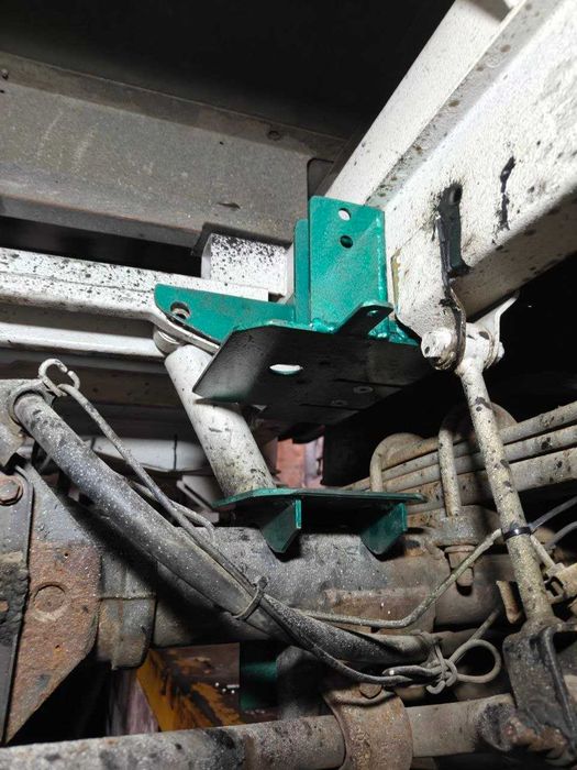 Пневмопідвіска на Mercedes Sprinter 400 серія (Спарка)/Volkswagen LT46