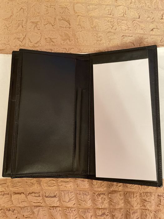 Оригинальное портмоне Petek с натуральной кожи