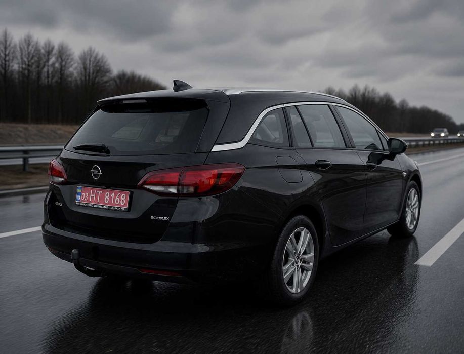 Opel Astra K Sports Tourer (універсал) у відмінному стані.