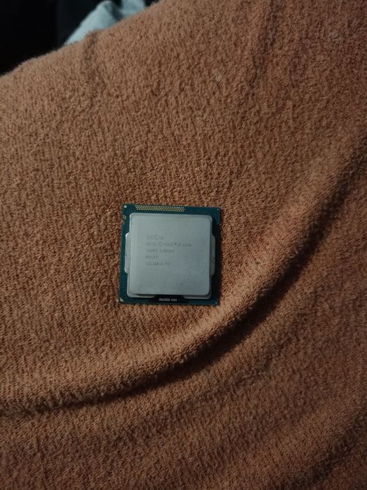 Procesor Intel core i5-3330 SRORQ 3.00GHZ w zestawie z chłodzeniem