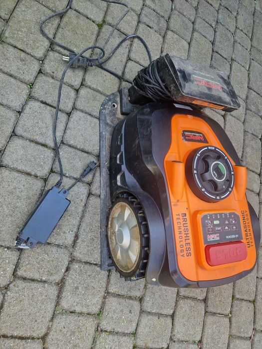 Robot koszacy Nac rlm 1500 dy
