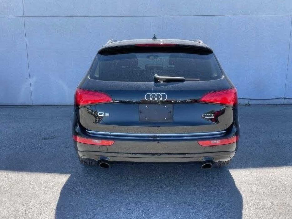 AUDI Q5      2017
