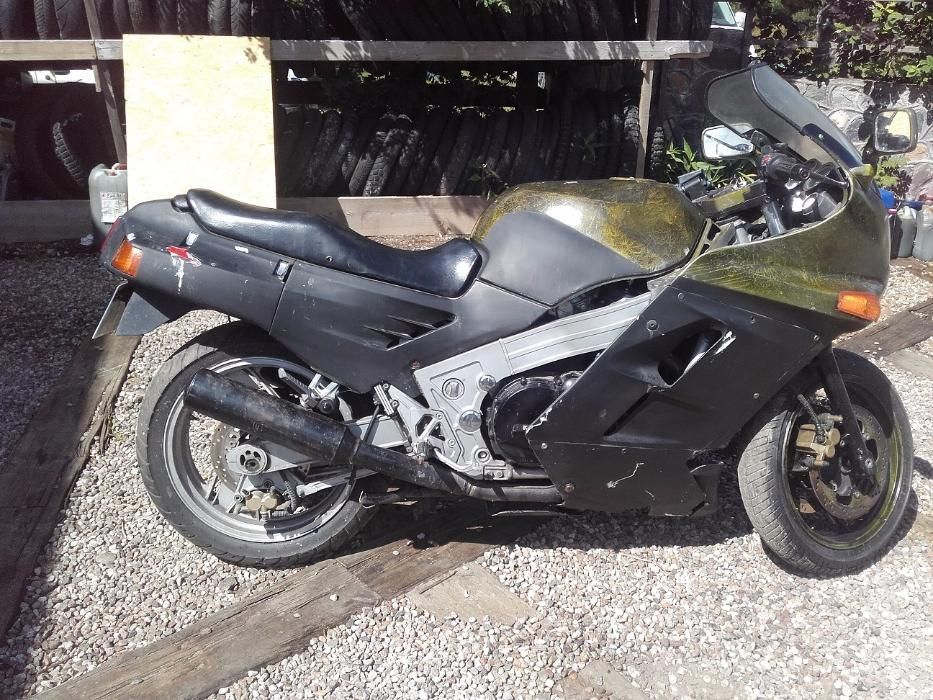 kawasaki zx10 zx 10 tomcat gpz1000 gpz silnik lagi gaźniki bak części