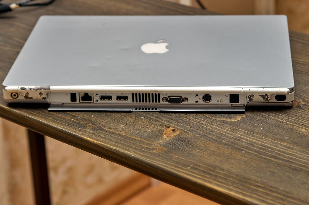 Титановий Apple PowerBook G4 (PowerBook3,3 A1001) 550 MHz: 1 755