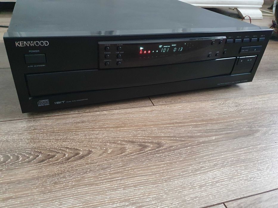 Odtwarzacz cd zmieniarka Kenwood DP-R3080