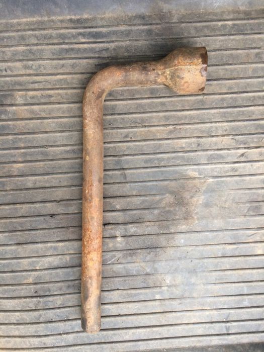 Ключ колісний 42 мм