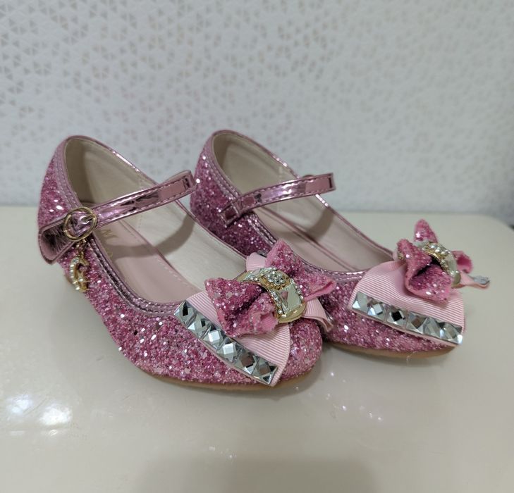Святкові туфельки принцеси. 17 см устілка