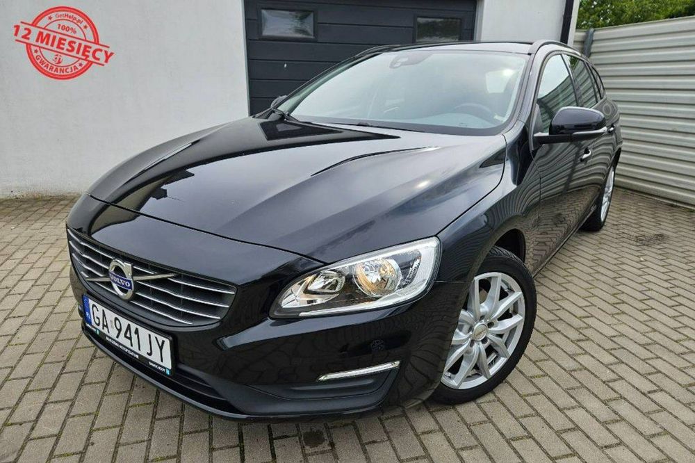 Volvo V60 D2 1.6 115KM manual BEZWYPADEK bardzo zadbany NAVI BDB stan