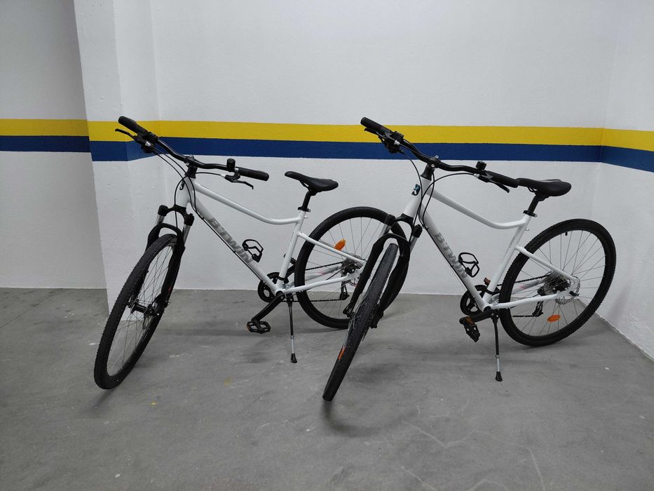 2 Bicicletas adulto Decathlon Trekking Riverside 500 Branco COMO NOVAS