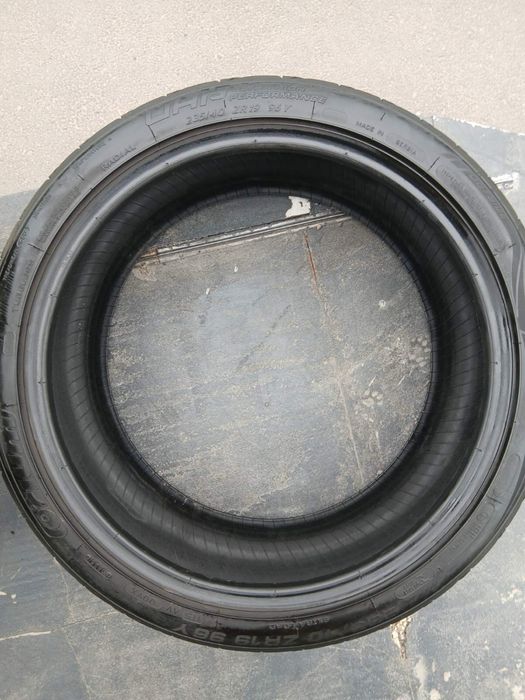 235/40/19 tigar strial riken