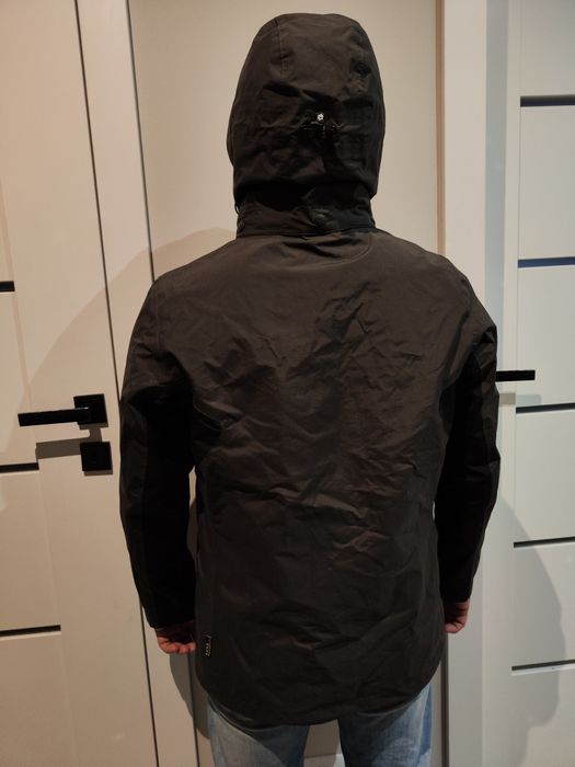 Kurtka Trekingowa Jack Wolfskin pachnąca nowością