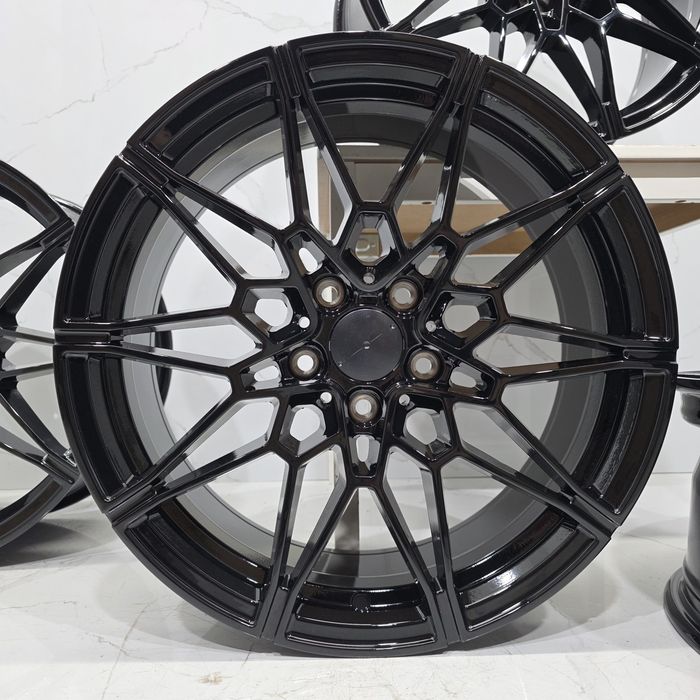 Jantes 19” Compatíveis BMW Style 826M serie 3 4 F30 F31 F32 F33 F36 5x120